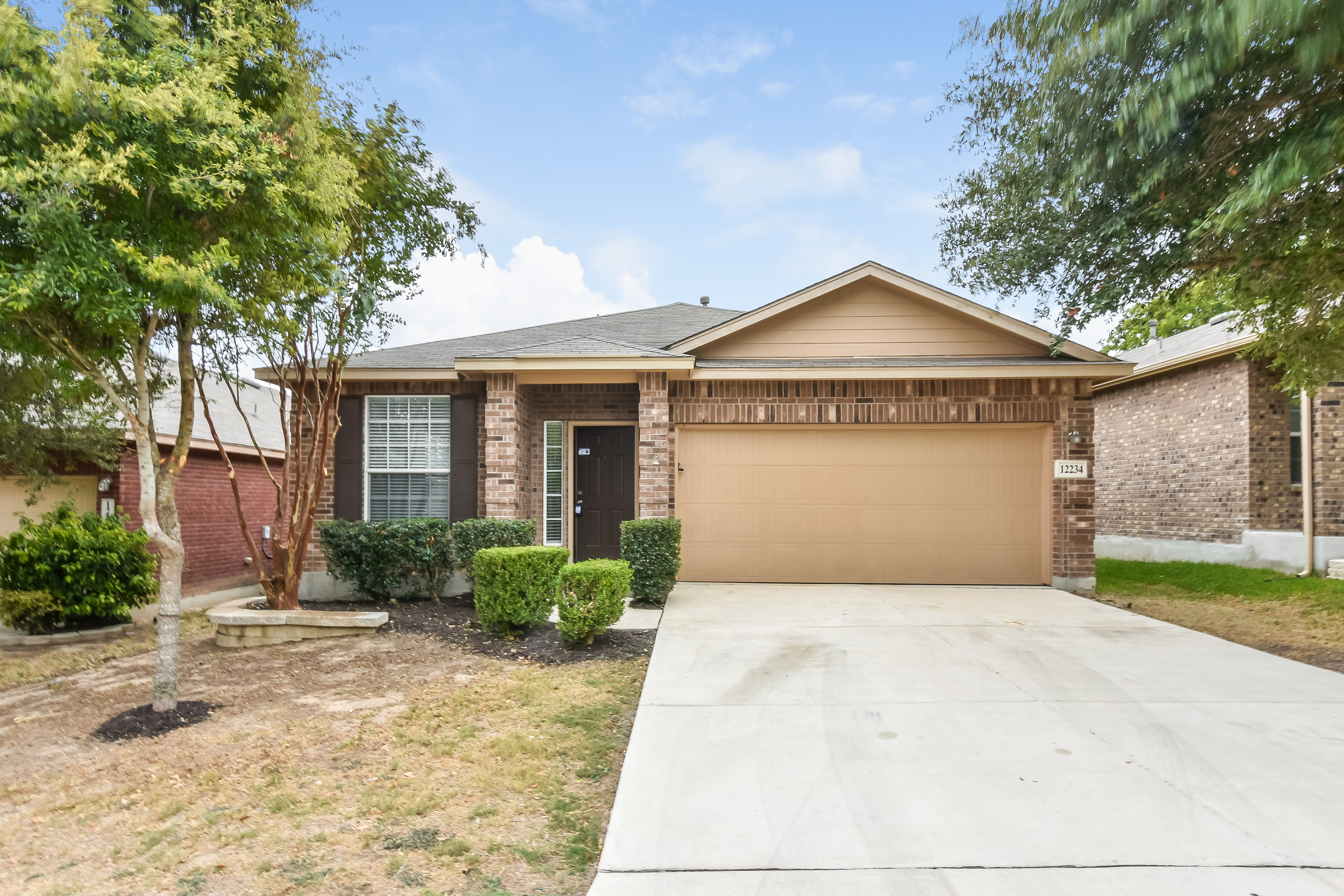 12234 Dewitt Way San Antonio, TX 78253